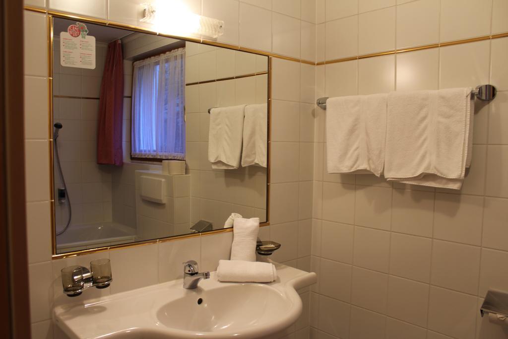 Hotel Hoellroah Kappl  Εξωτερικό φωτογραφία